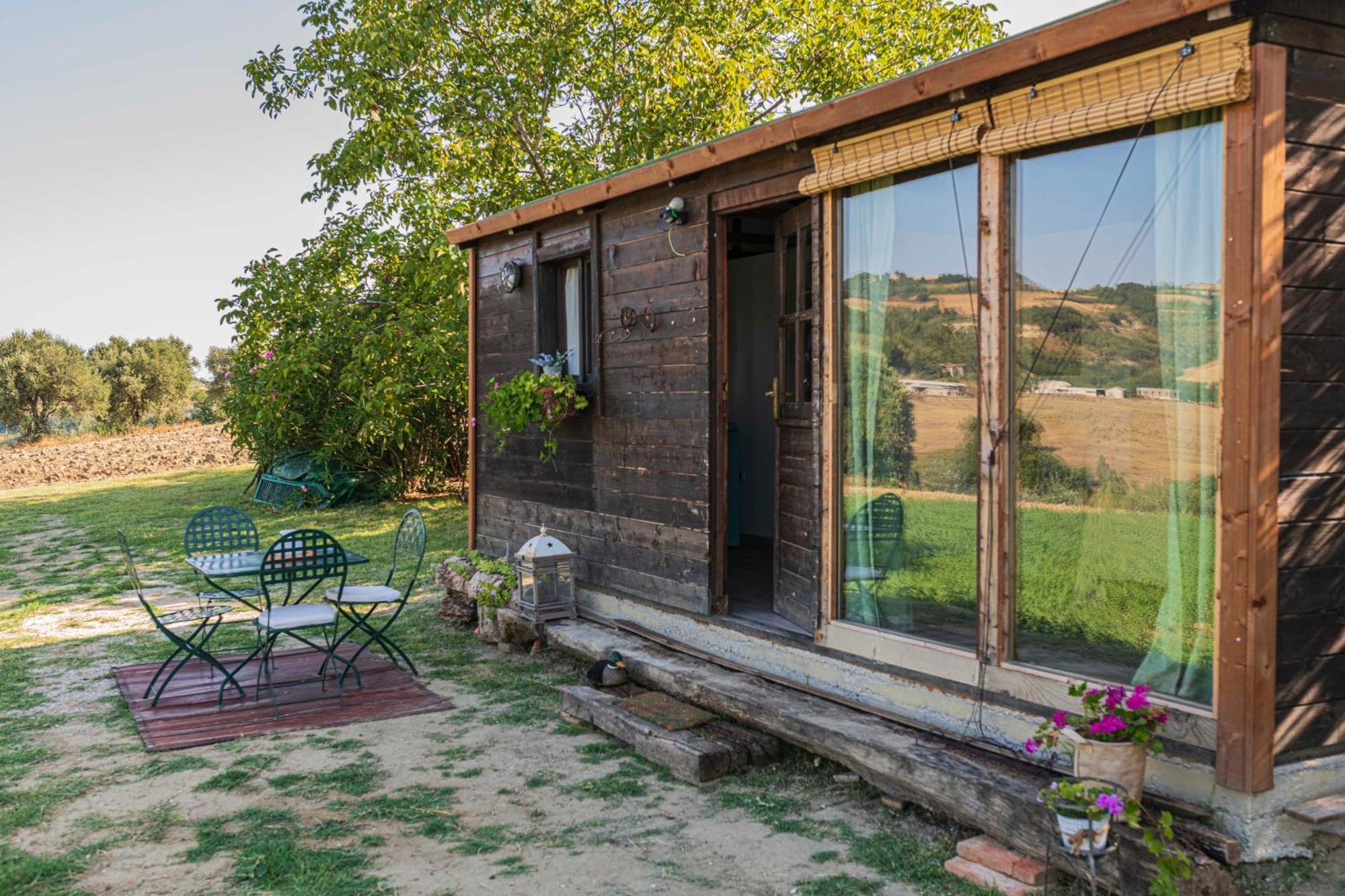 Le Bumbarelle Bed & Breakfast Tavoleto Exterior photo